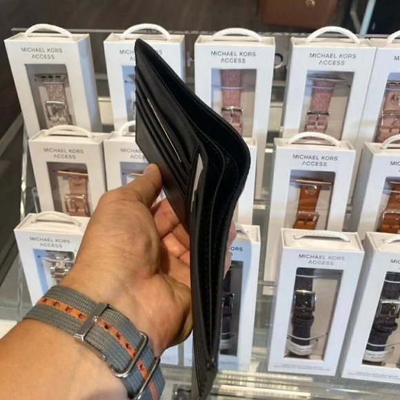 Michael Kors Billfold Bifold Wallet Men's Croc Embossed Leather 36F1LC0F1E - Picture 6 of 8